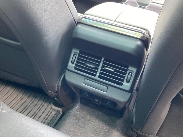 Used Land Rover Range Rover Evoque 2025 for sale - 76089166: Photo 18