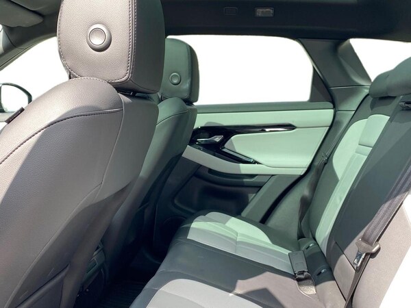 Used Land Rover Range Rover Evoque 2025 for sale - 76089166: Photo 4