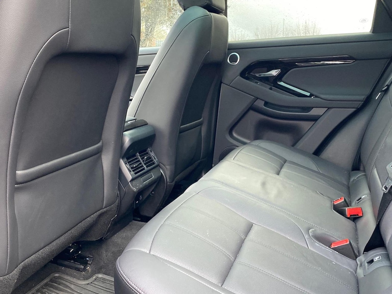 Used Land Rover Range Rover Evoque 2025 for sale - 77487955: Photo 4