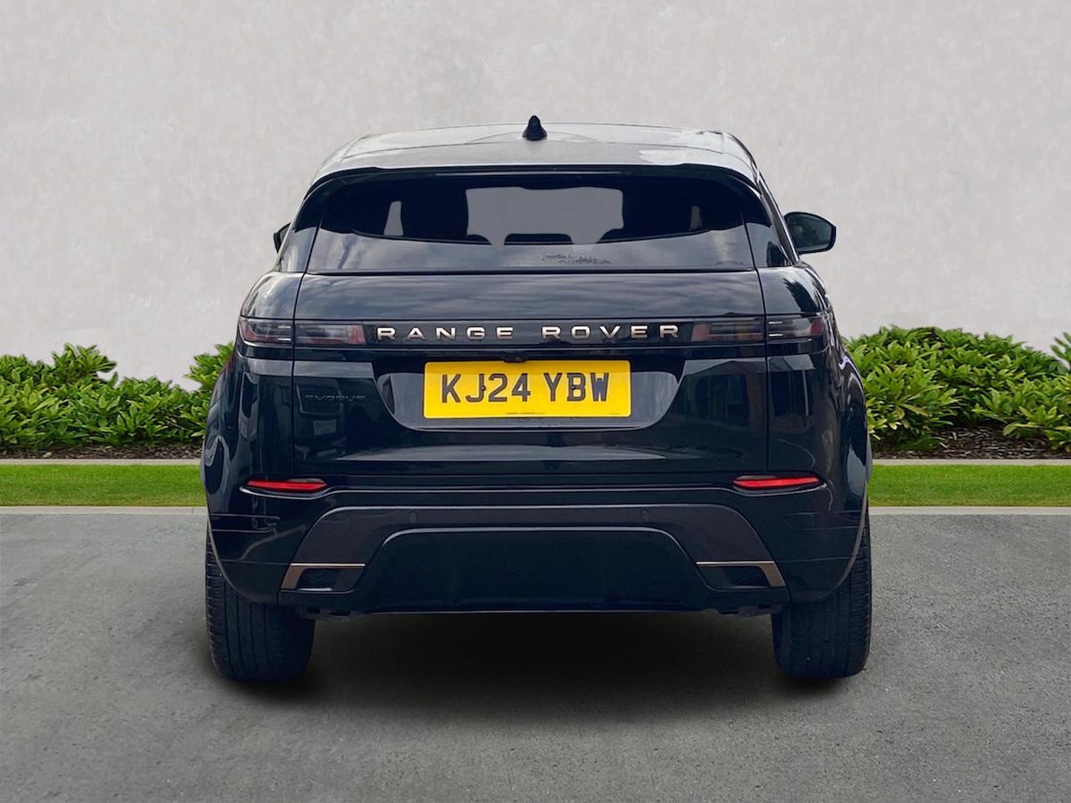 Used Land Rover Range Rover Evoque 2024 for sale - 77889340: Photo 6