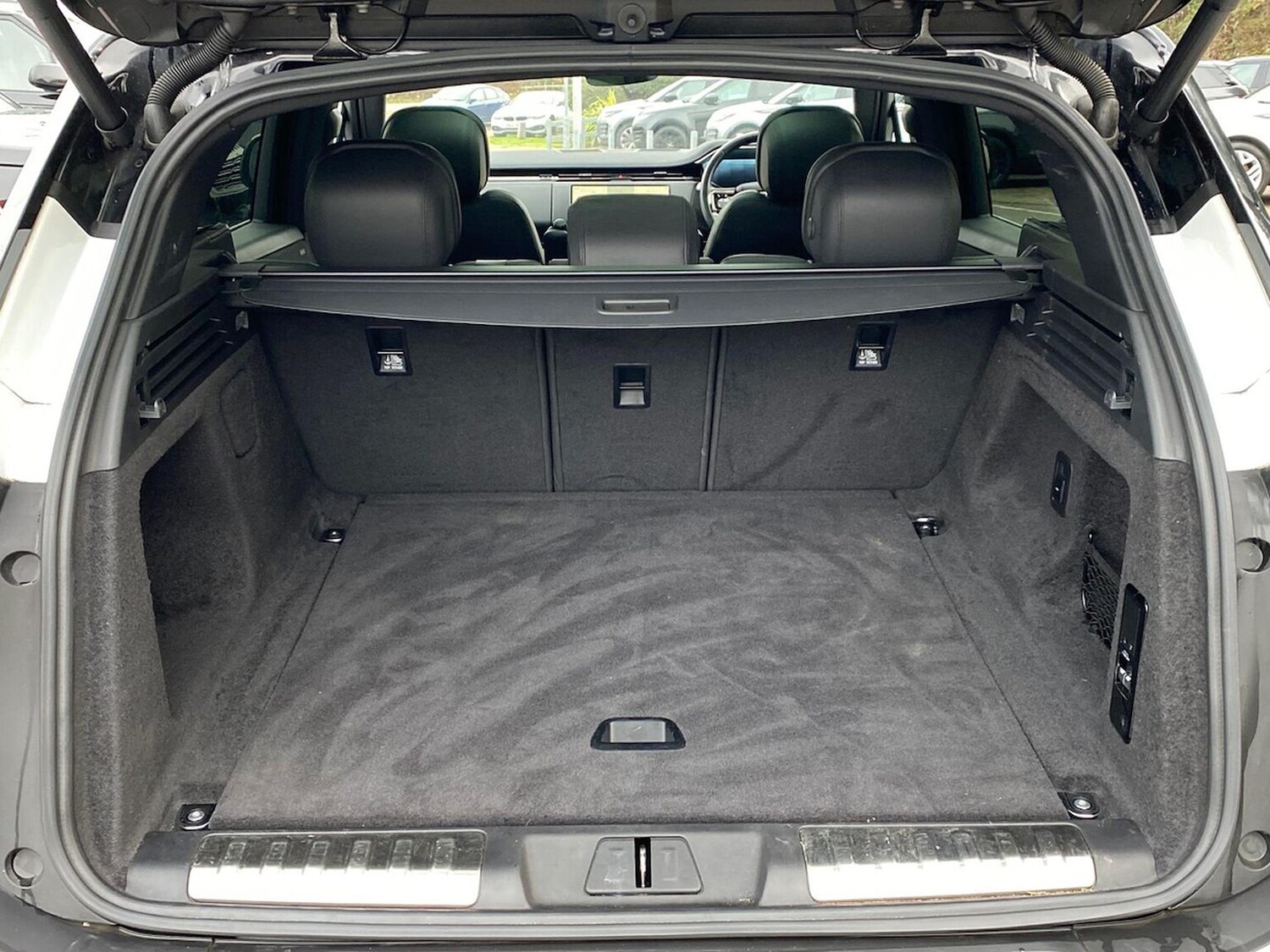 Used Land Rover Range Rover Sport 2024 for sale - 77487849: Photo 10