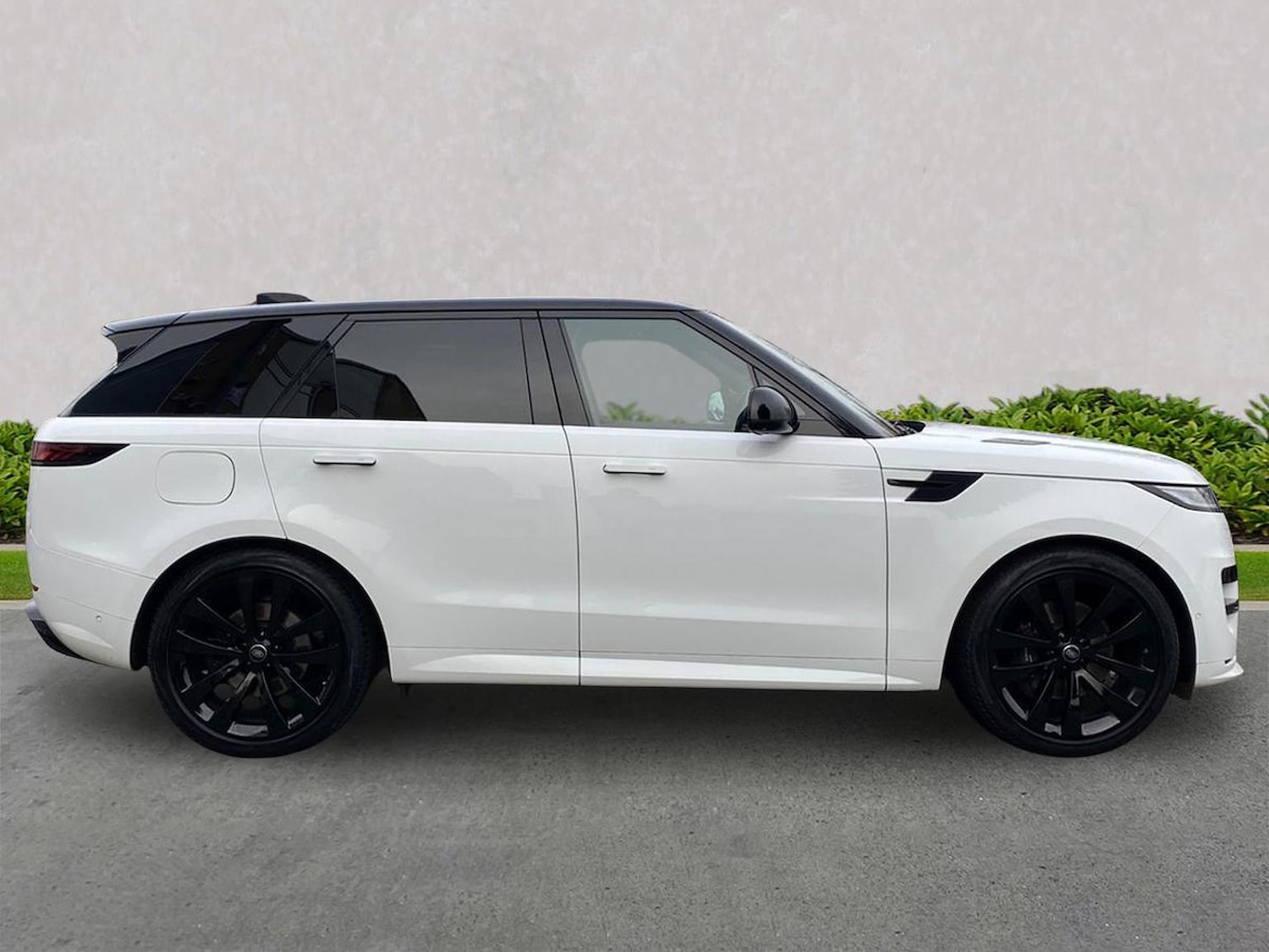 Used Land Rover Range Rover Sport 2024 for sale - 77487849: Photo 5