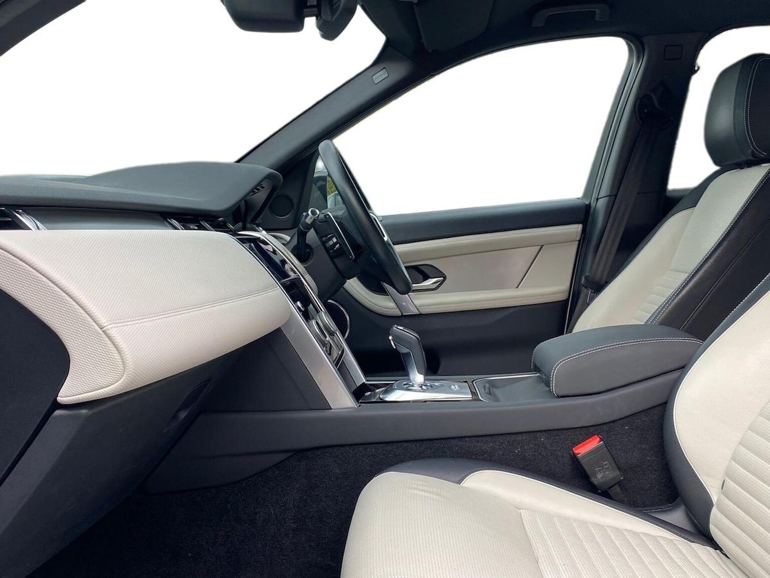 Used Land Rover Discovery Sport 2021 for sale - 76396961: Photo 3