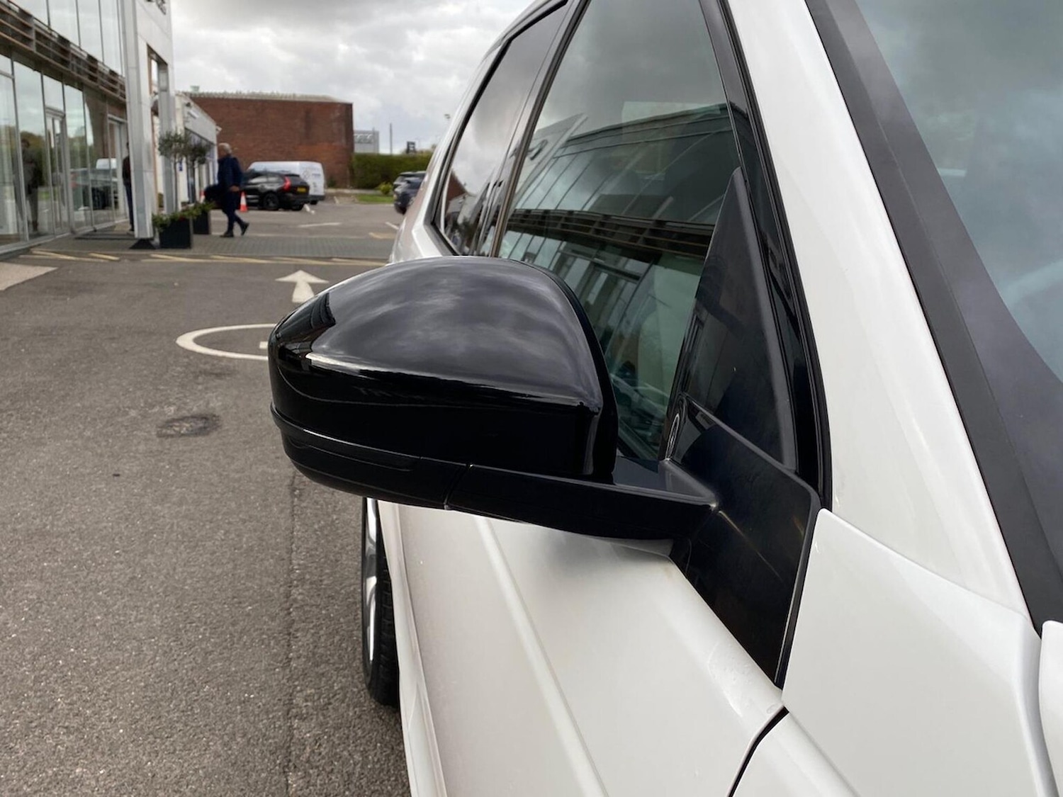 Used Land Rover Discovery Sport 2021 for sale - 76396961: Photo 32