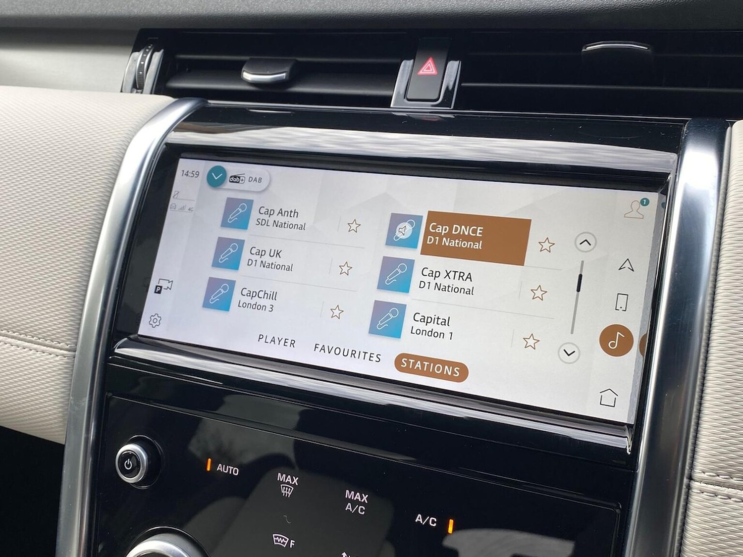 Used Land Rover Discovery Sport 2021 for sale - 76396961: Photo 43