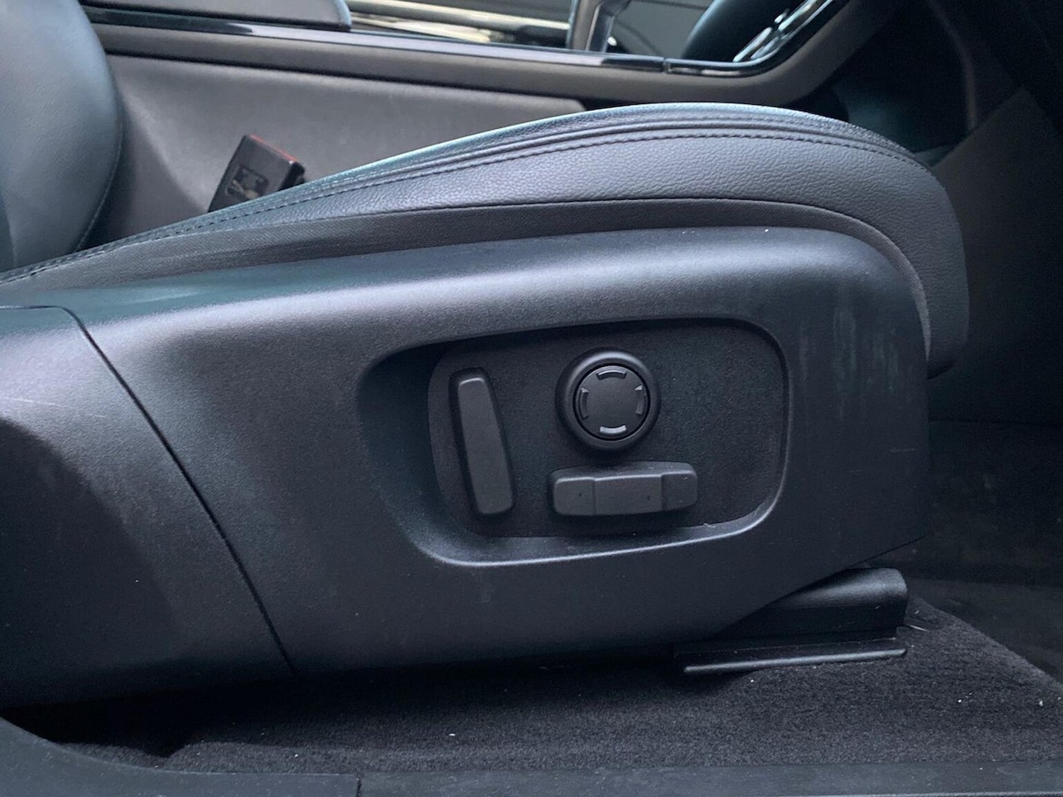 Used Land Rover Range Rover Evoque 2023 for sale - 76821747: Photo 36