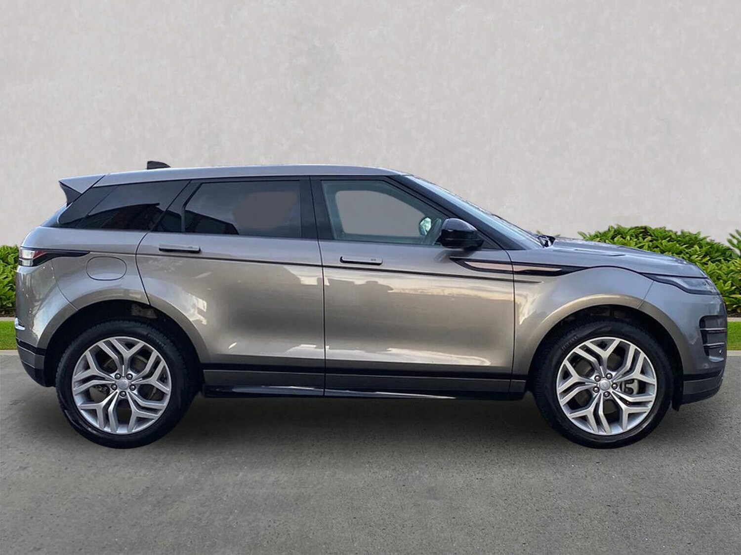 Used Land Rover Range Rover Evoque 2023 for sale - 76821747: Photo 5