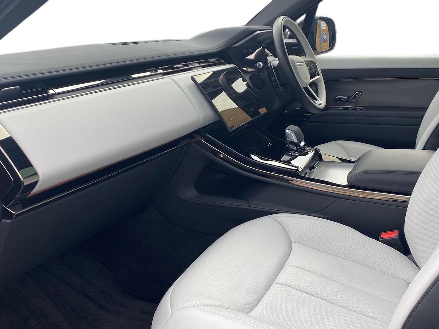 Used Land Rover Range Rover Sport 2025 for sale - 77759376: Photo 3