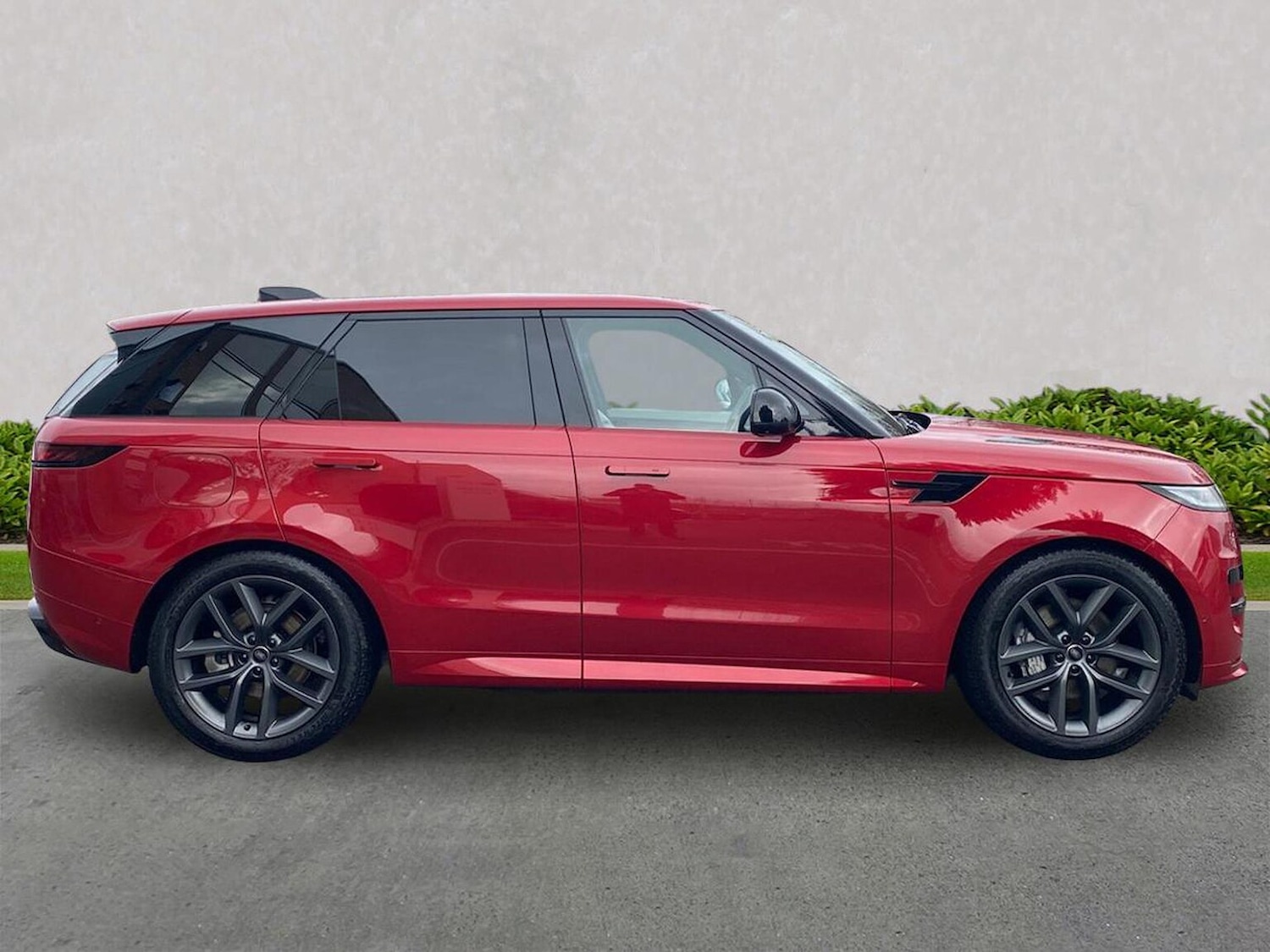 Used Land Rover Range Rover Sport 2025 for sale - 77759376: Photo 5