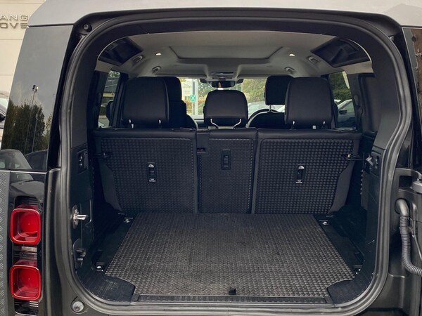 Used Land Rover Defender 2023 for sale - 76149438: Photo 10