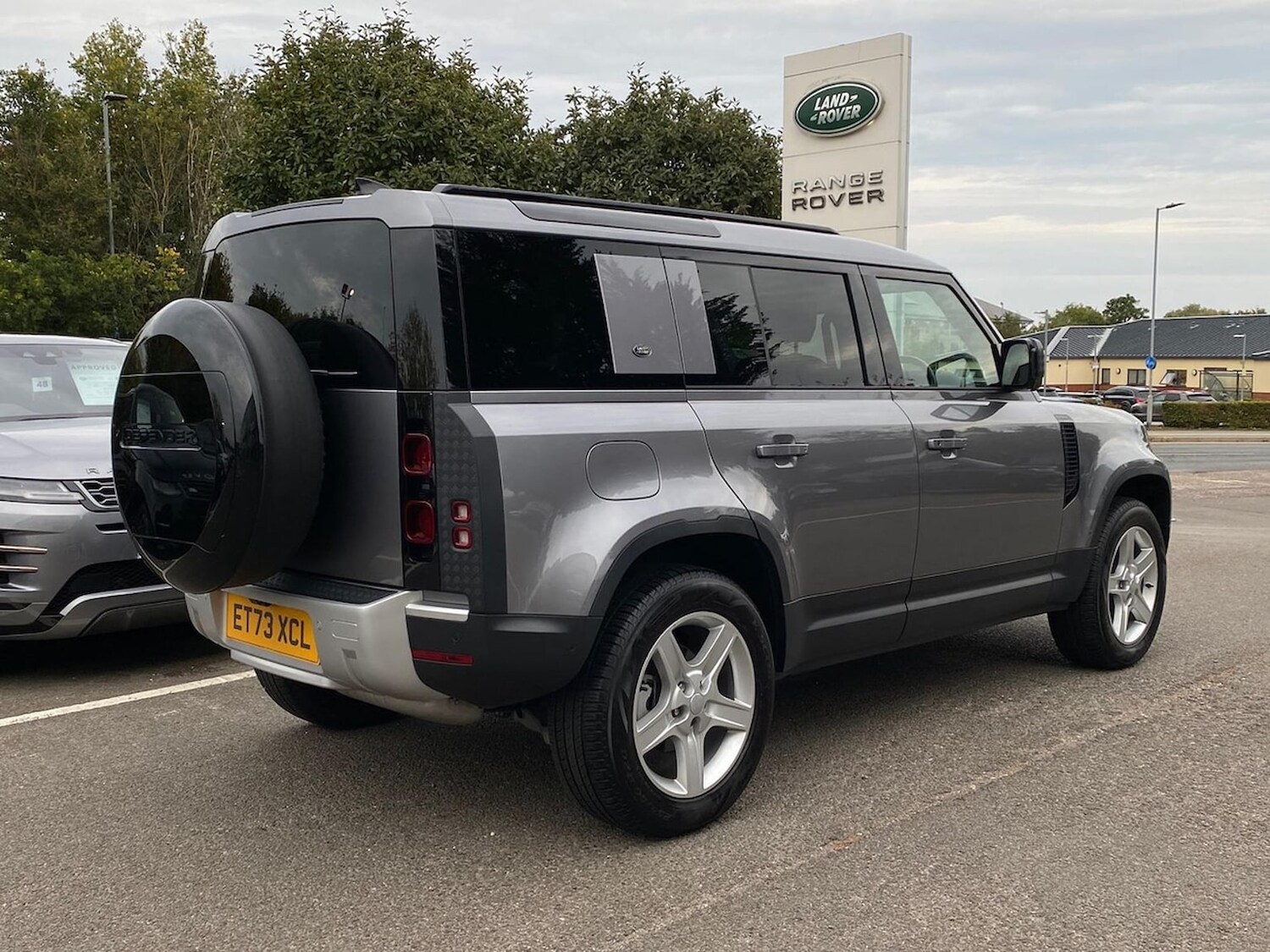 Used Land Rover Defender 2023 for sale - 76149438: Photo 26