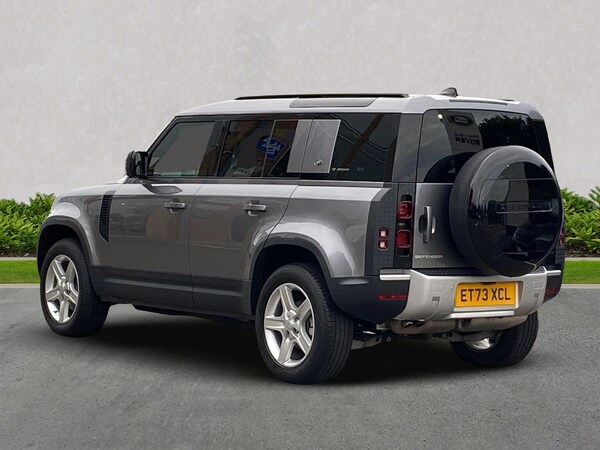 Used Land Rover Defender 2023 for sale - 76149438: Photo 2