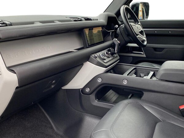 Used Land Rover Defender 2023 for sale - 76149438: Photo 3