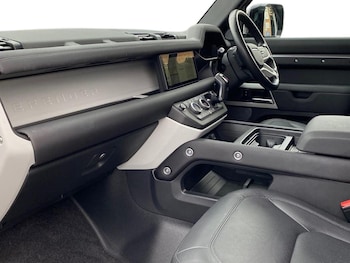 Used Land Rover Defender 2023 for sale - 76149438: Photo 3
