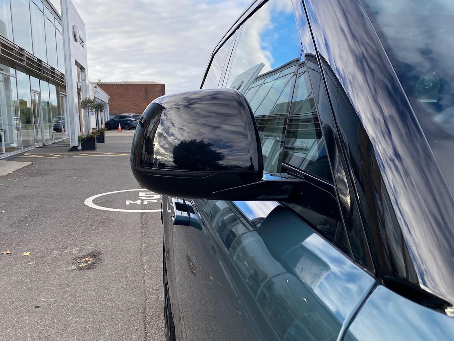 Used Land Rover Range Rover Sport 2024 for sale - 76536647: Photo 33