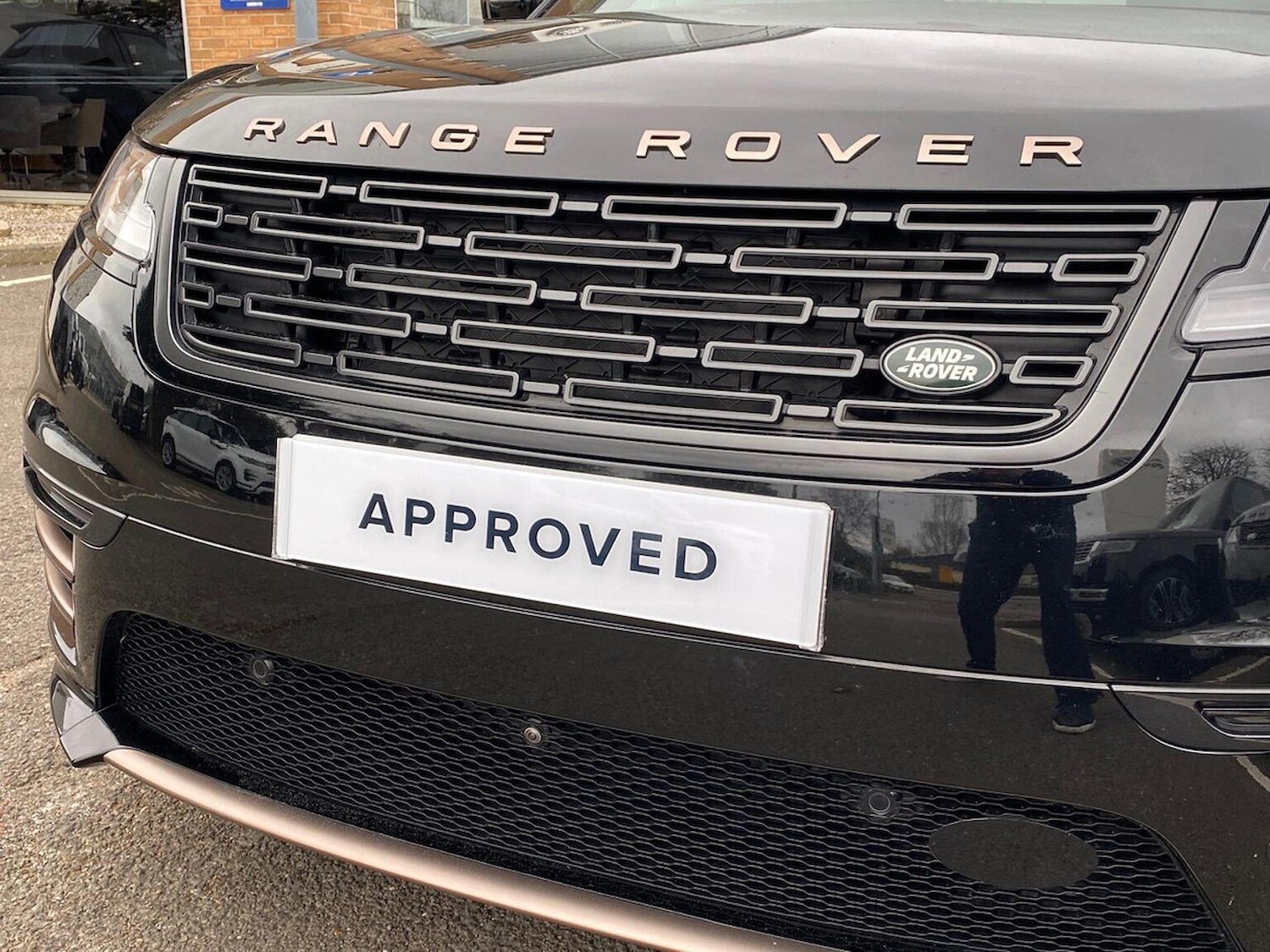 Used Land Rover Range Rover Velar 2024 for sale - 76946962: Photo 20