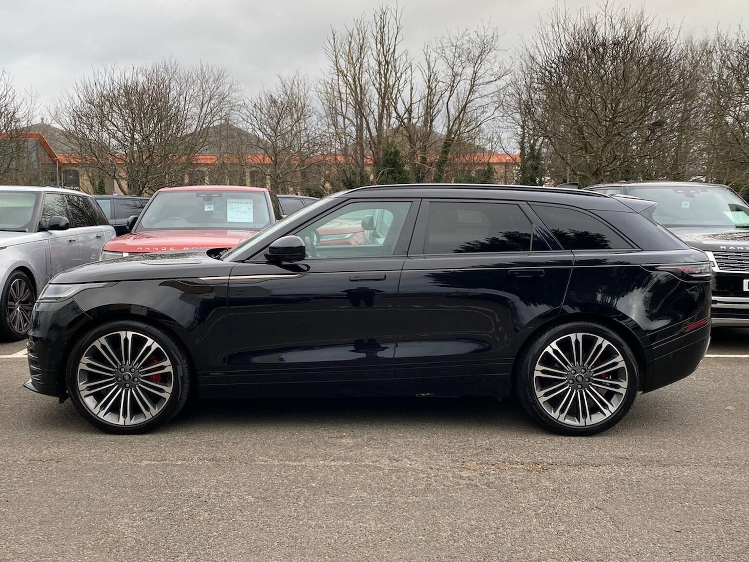 Used Land Rover Range Rover Velar 2024 for sale - 76946962: Photo 28