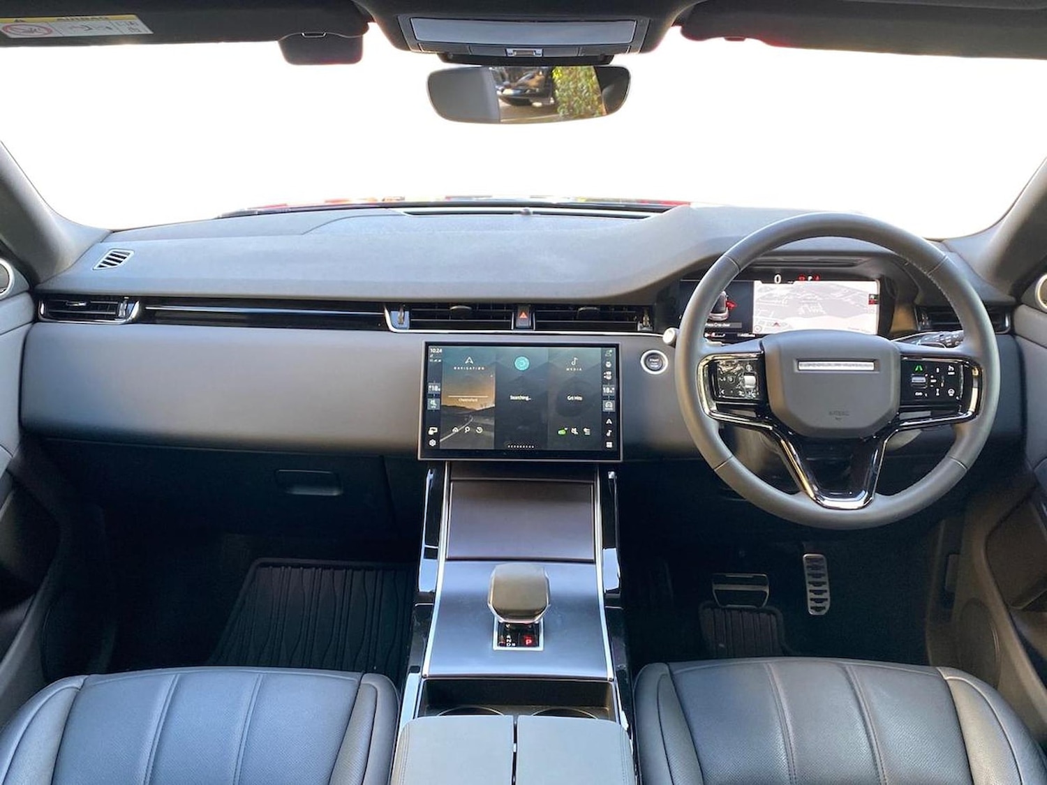 Used Land Rover Range Rover Evoque 2025 for sale - 78193688: Photo 11