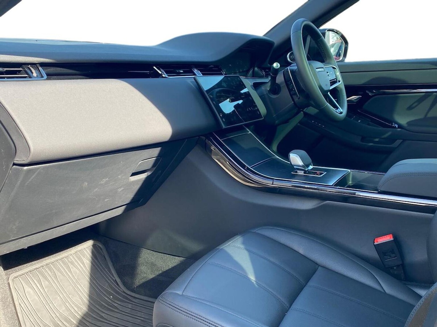 Used Land Rover Range Rover Evoque 2025 for sale - 78193688: Photo 5