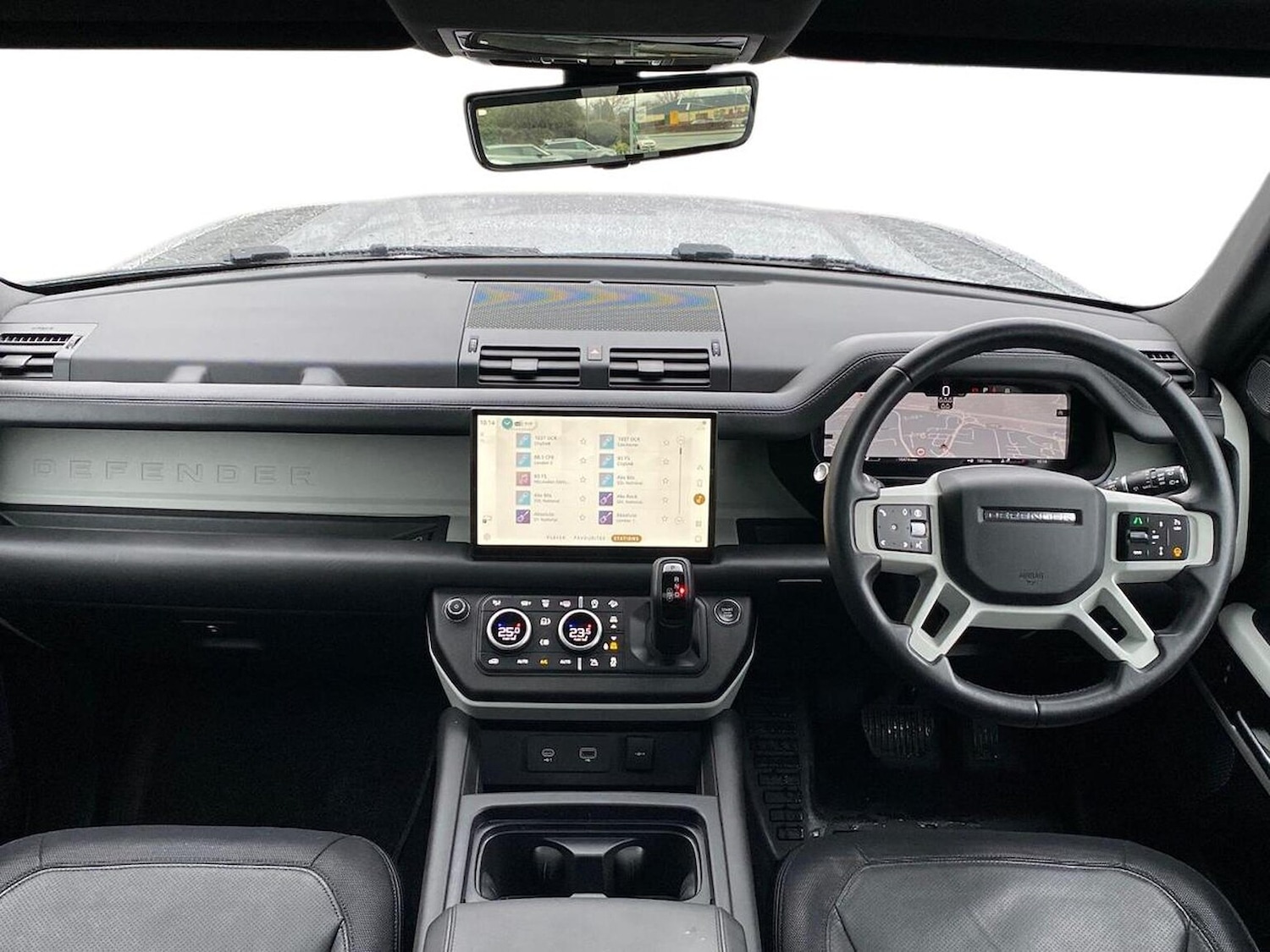 Used Land Rover Defender 2024 for sale - 77775194: Photo 9