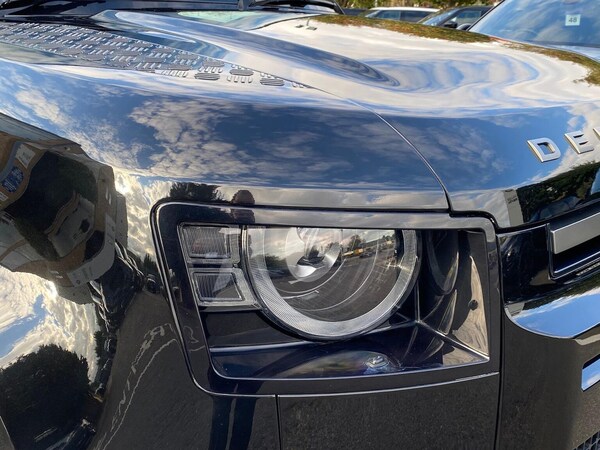 Used Land Rover Defender 2023 for sale - 76211981: Photo 17