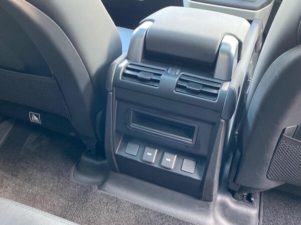 Used Land Rover Defender 2023 for sale - 76211981: Photo 18