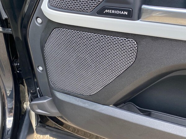 Used Land Rover Defender 2023 for sale - 76211981: Photo 24
