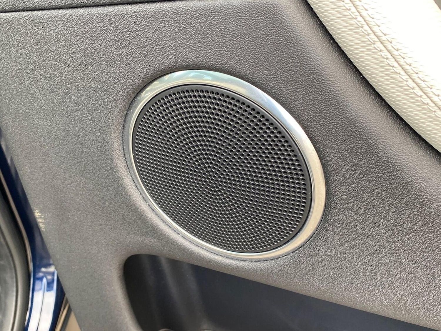 Used Land Rover Discovery Sport 2021 for sale - 76335095: Photo 24