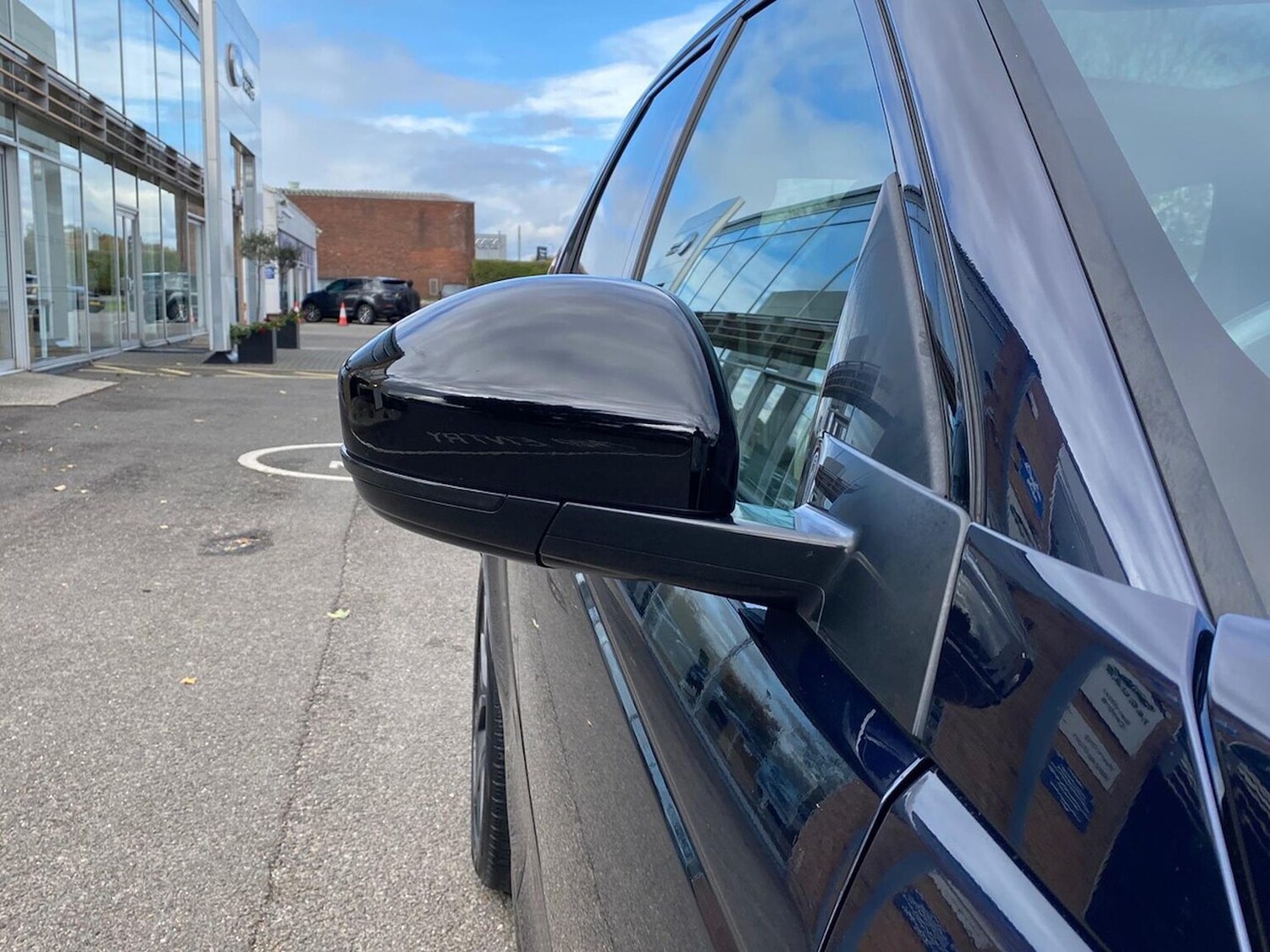 Used Land Rover Discovery Sport 2021 for sale - 76335095: Photo 34