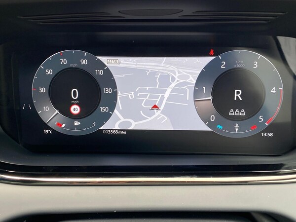 Used Land Rover Range Rover Evoque 2025 for sale - 76107081: Photo 16