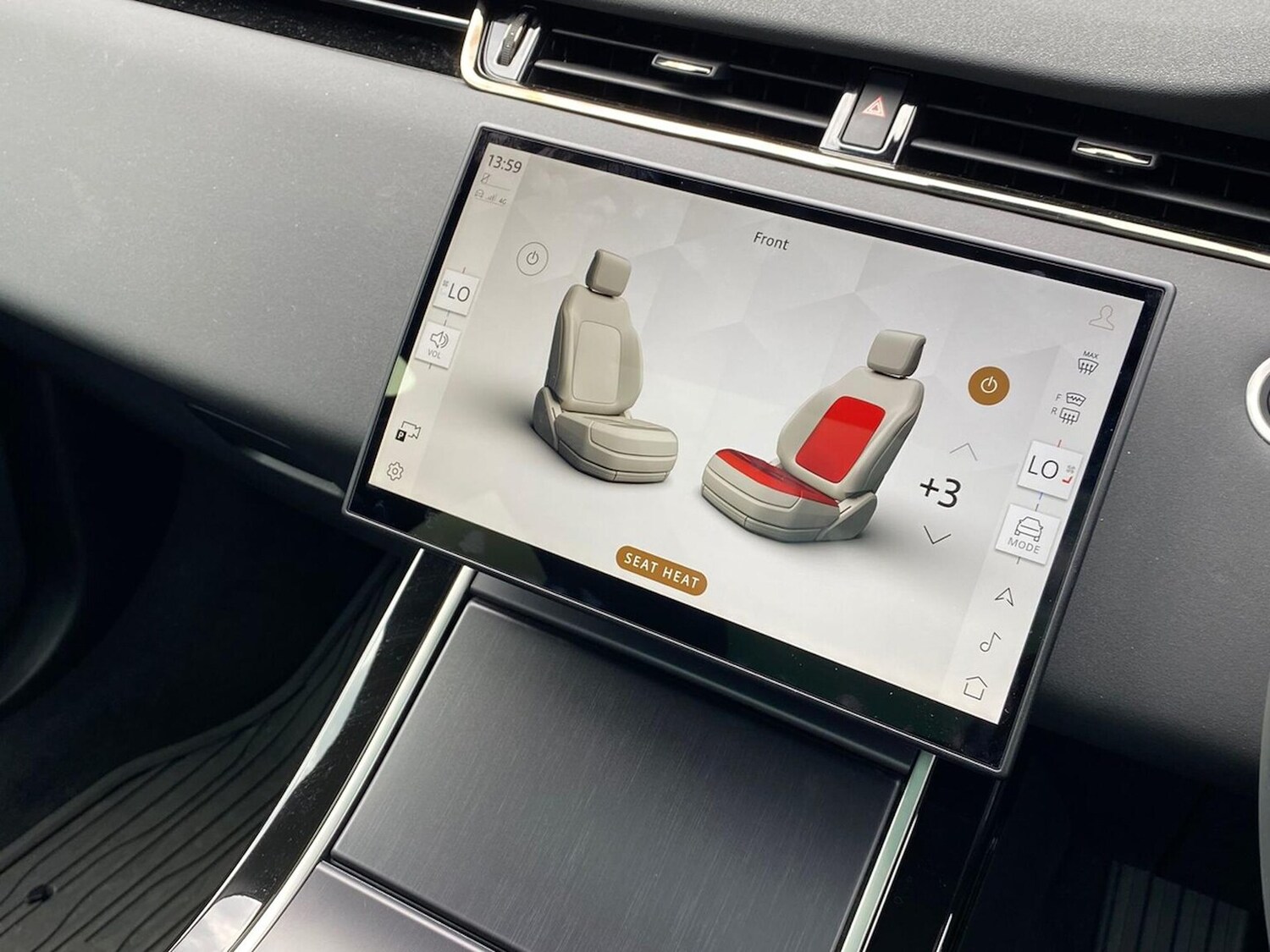 Used Land Rover Range Rover Evoque 2025 for sale - 76107081: Photo 22