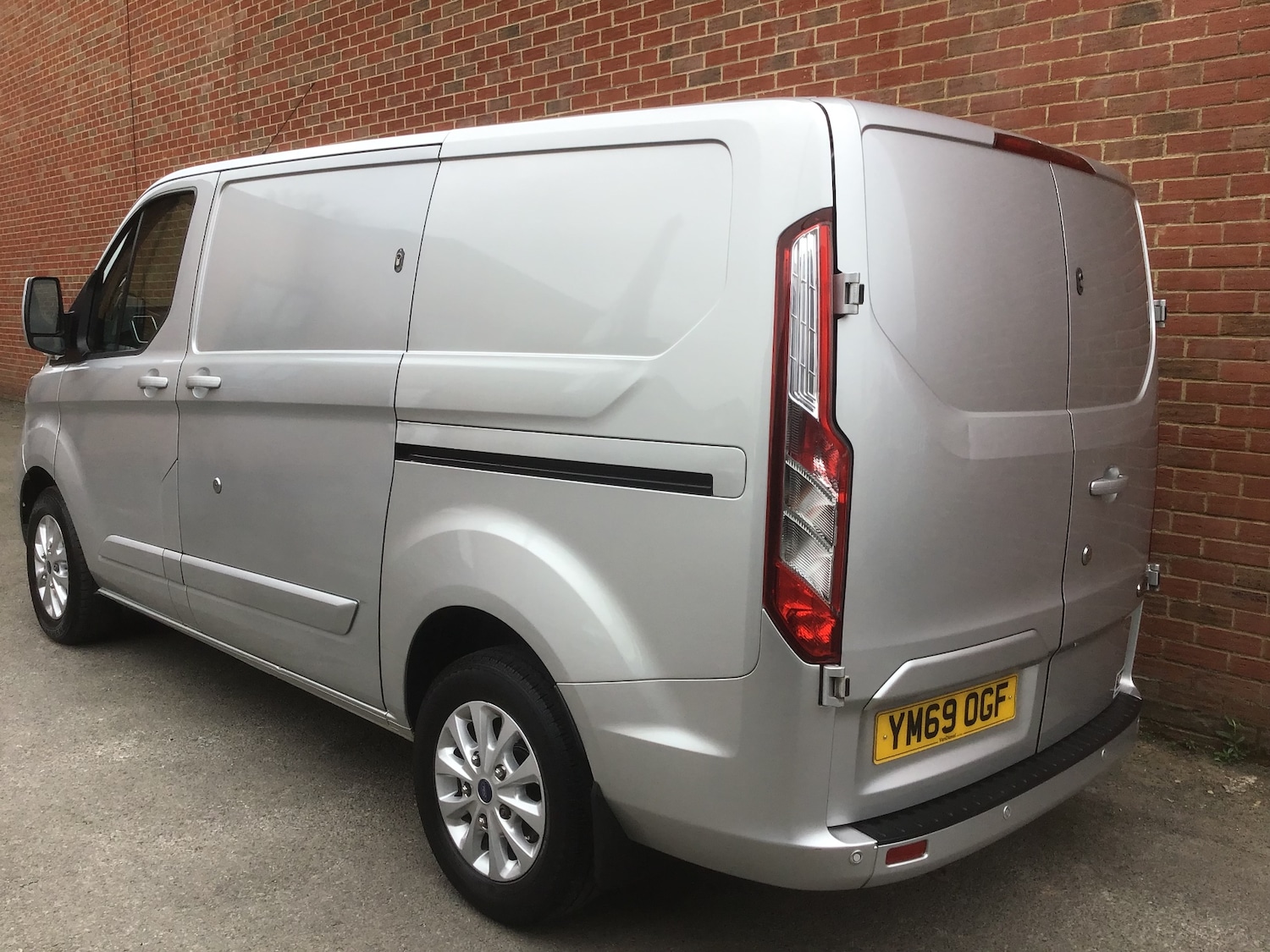 Used Ford Transit Custom 2019 for sale - 77998807: Photo 2