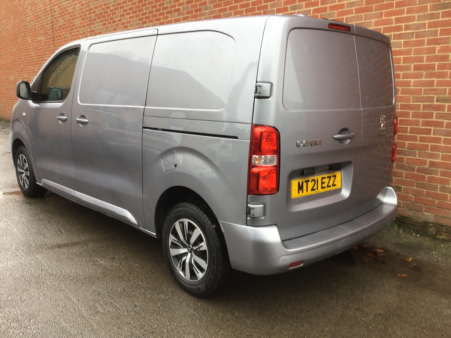 Used Peugeot Expert 2021 for sale - 76763521: Photo 2