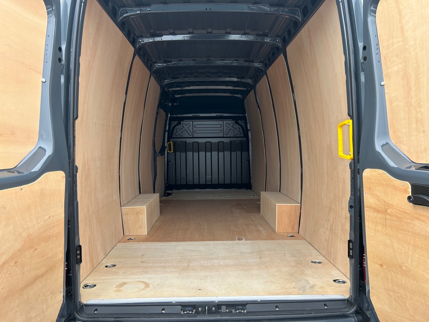 Used Iveco Daily 2025 for sale - 77618336: Photo 2