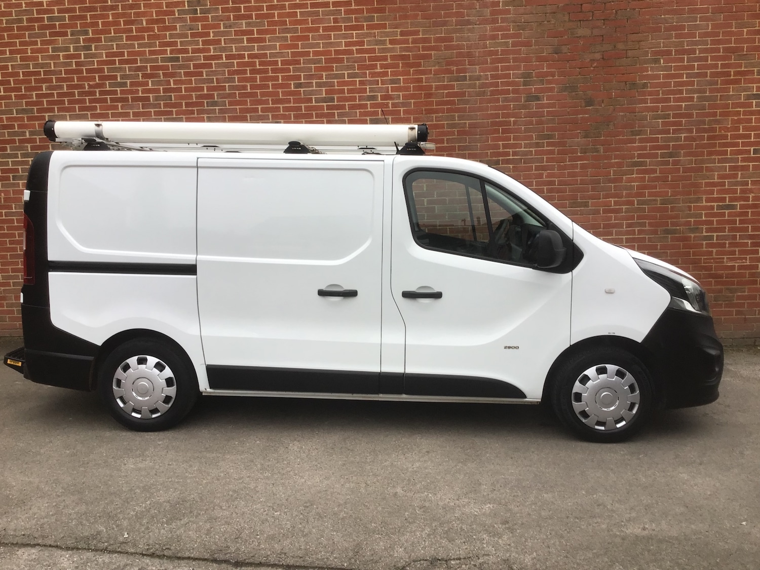 Used Vauxhall Vivaro 2016 for sale - 77906172: Photo 3