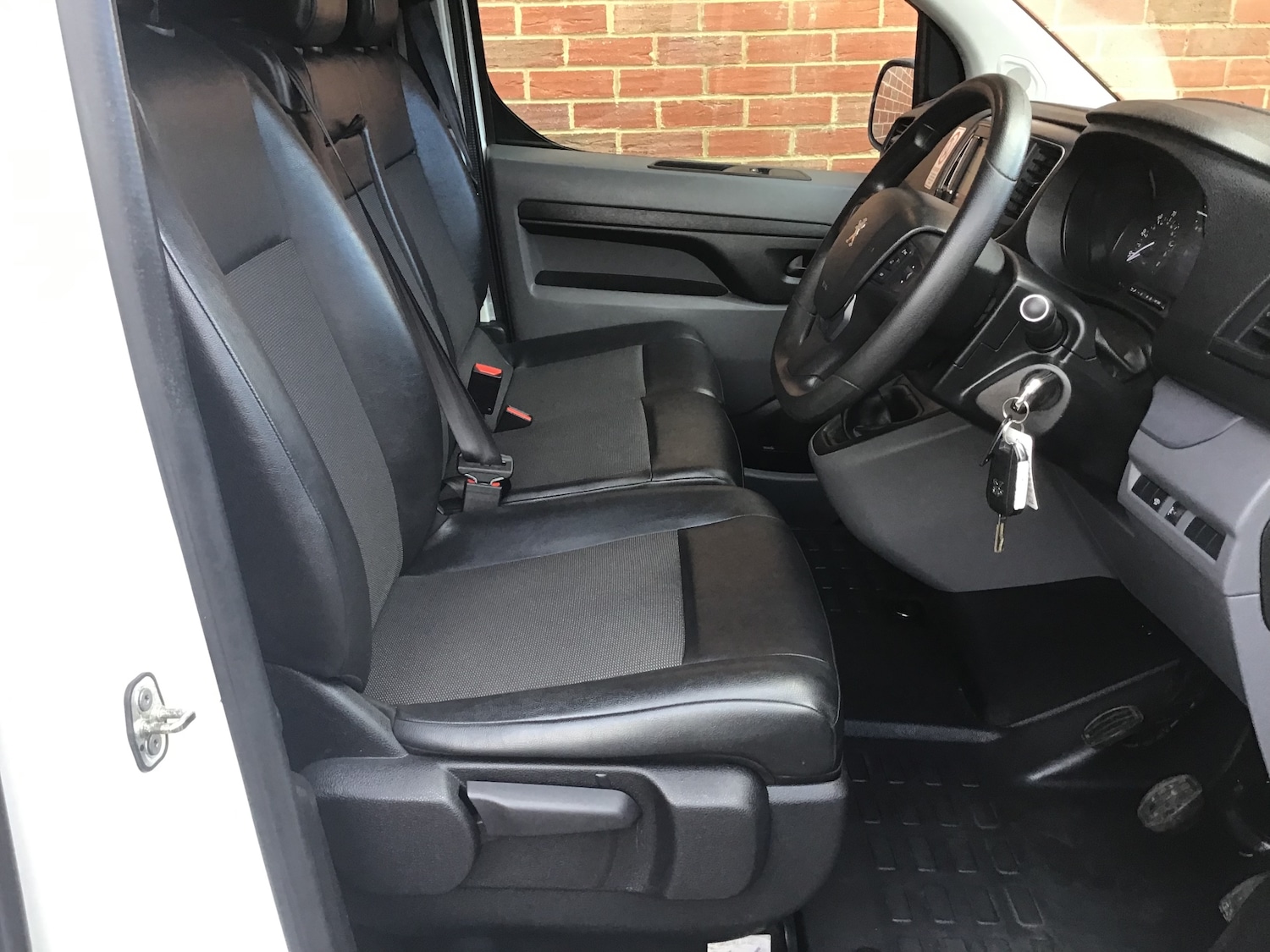 Used Peugeot Expert 2021 for sale - 77618327: Photo 14