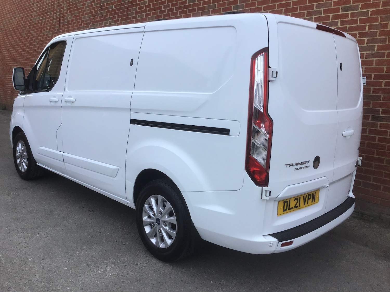 Used Ford Transit Custom 2021 for sale - 77983924: Photo 2