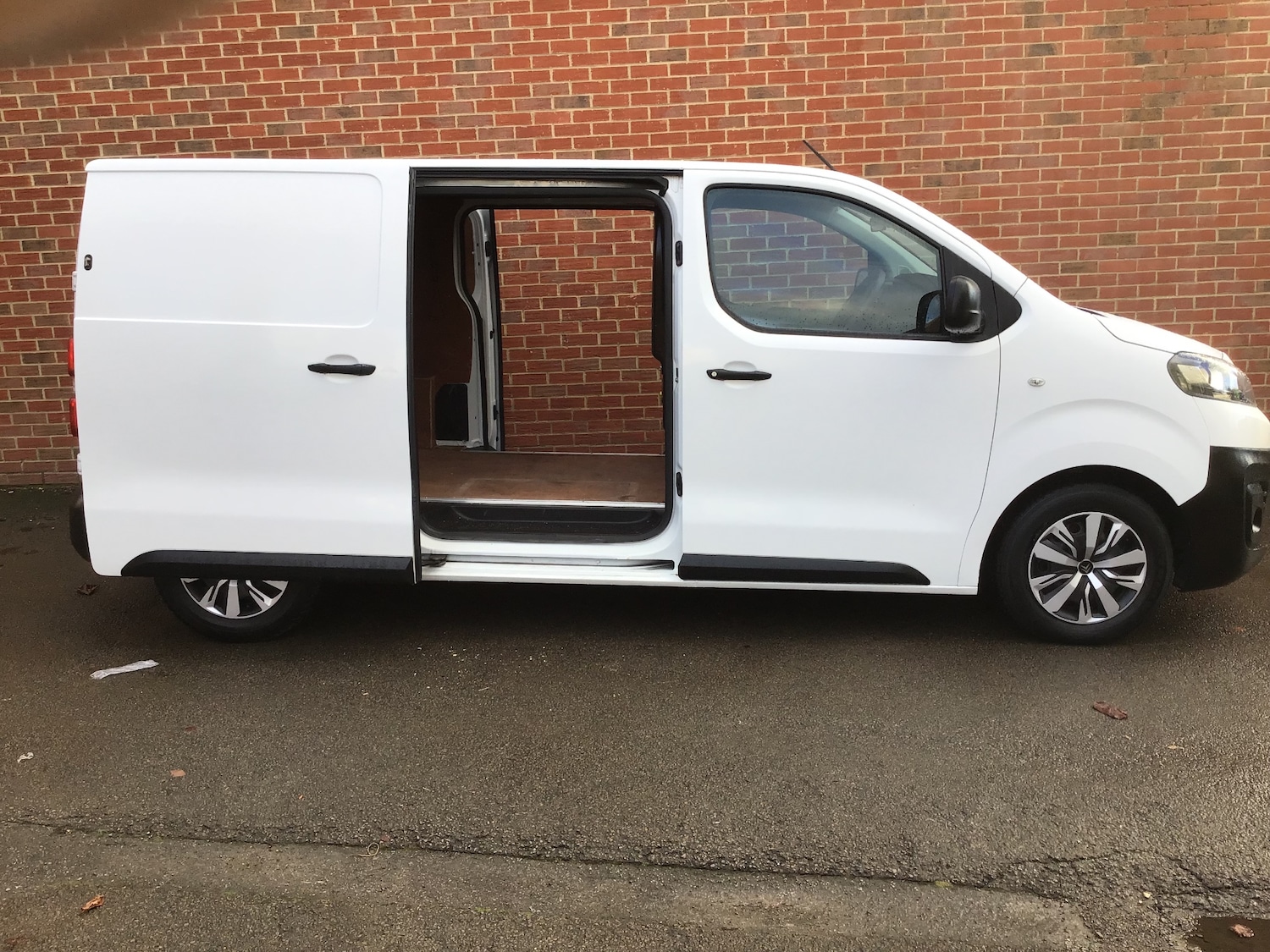 Used Citroen Dispatch 2019 for sale - 76971516: Photo 5