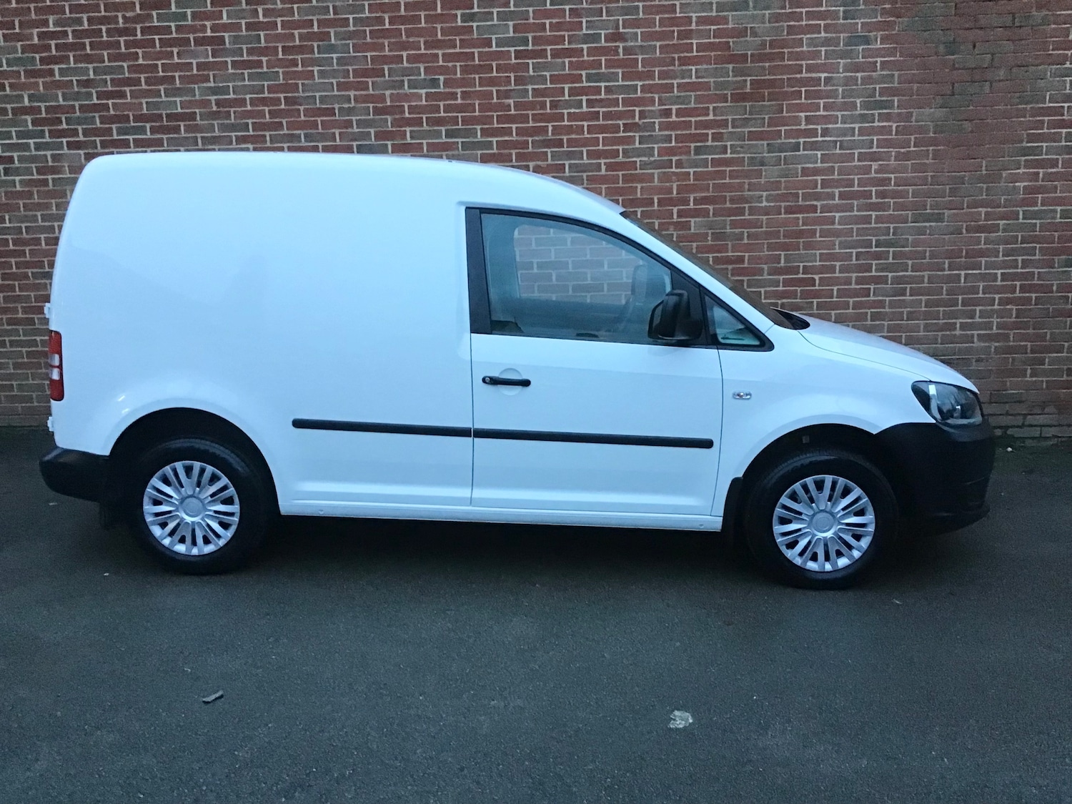 Used Volkswagen Caddy 2013 for sale - 77083353: Photo 3