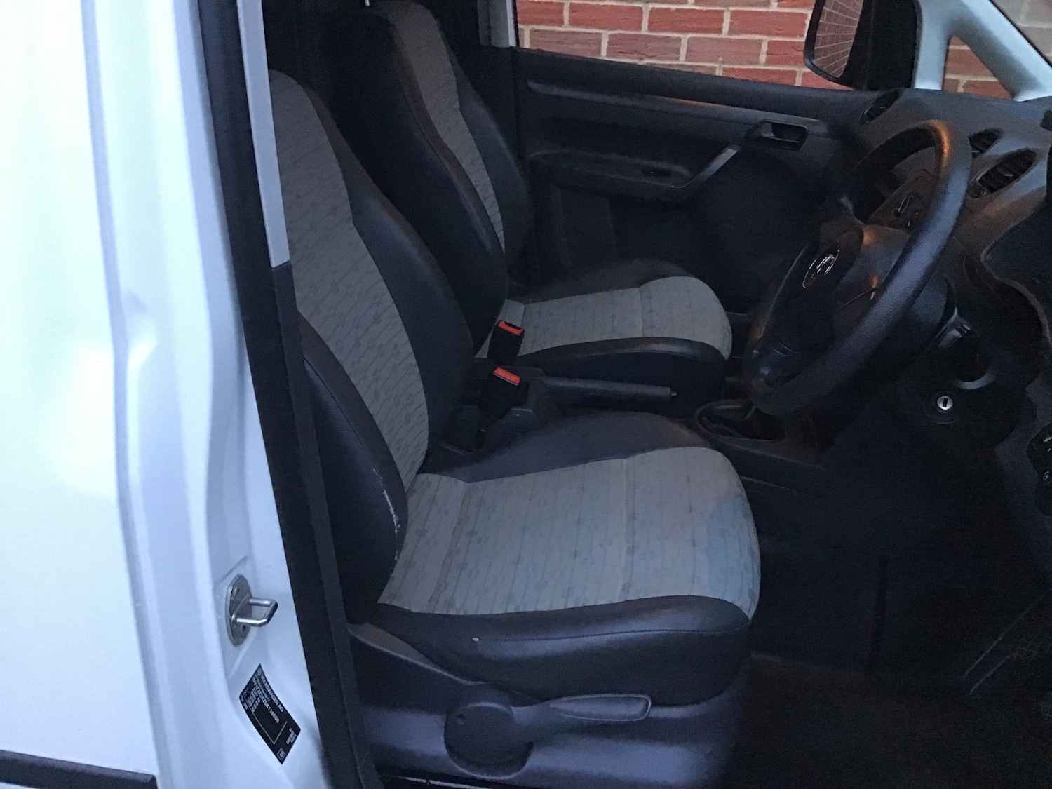 Used Volkswagen Caddy 2013 for sale - 77083353: Photo 8