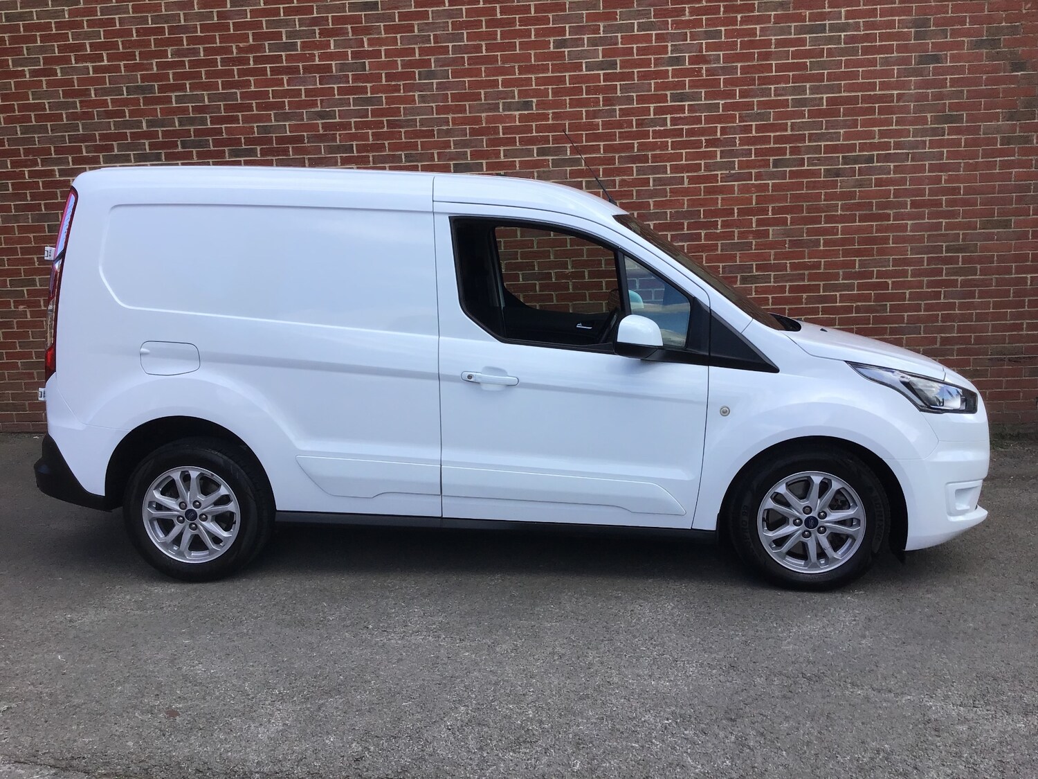Used Ford Transit Connect 2021 for sale - 76069210: Photo 3