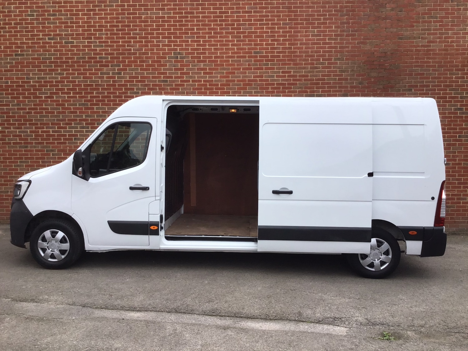 Used Renault Master 2022 for sale - 76198635: Photo 4