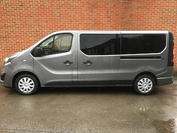 Used Vauxhall Vivaro 2018 for sale - 77298289: Photo
