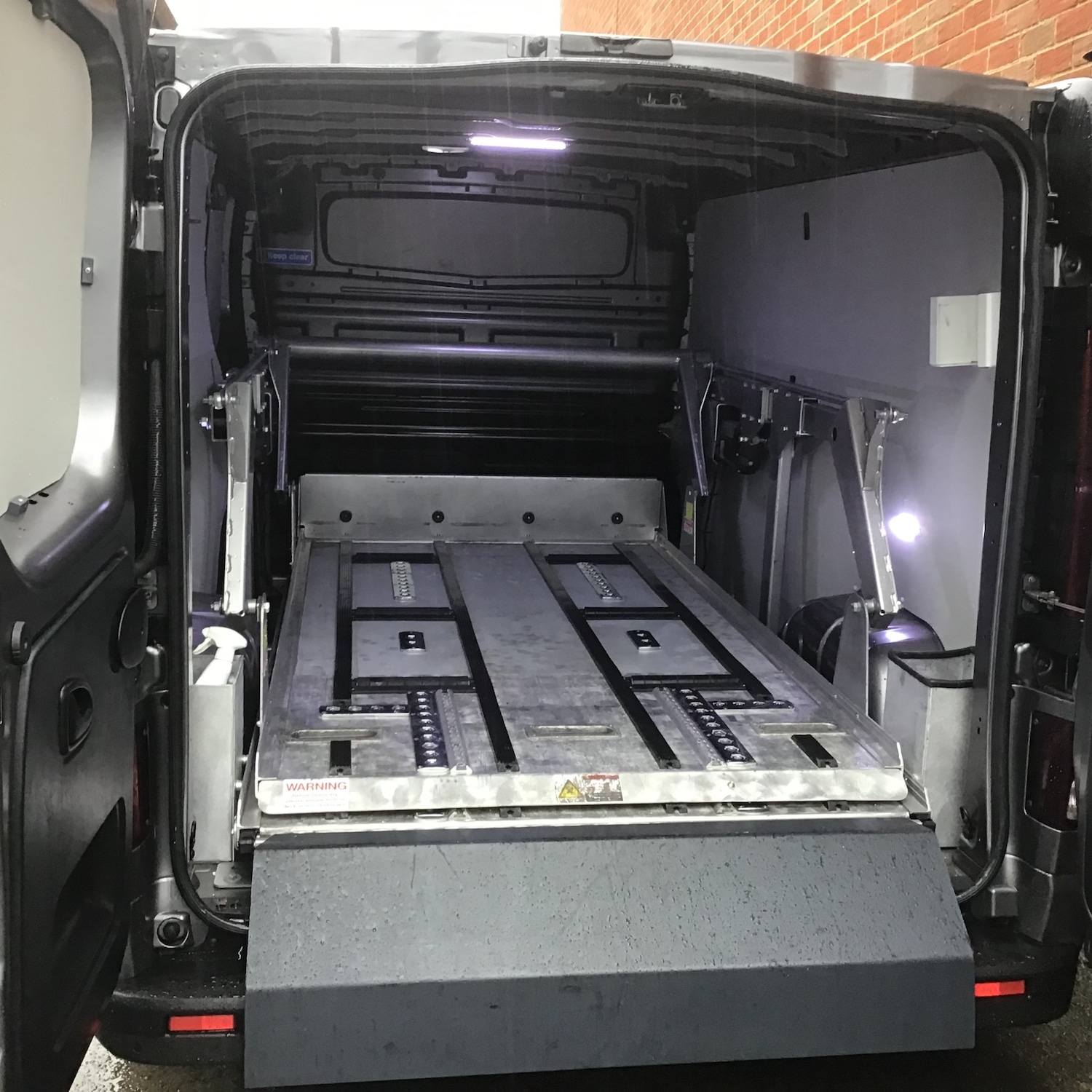 Used Vauxhall Vivaro 2018 for sale - 77298289: Photo 8