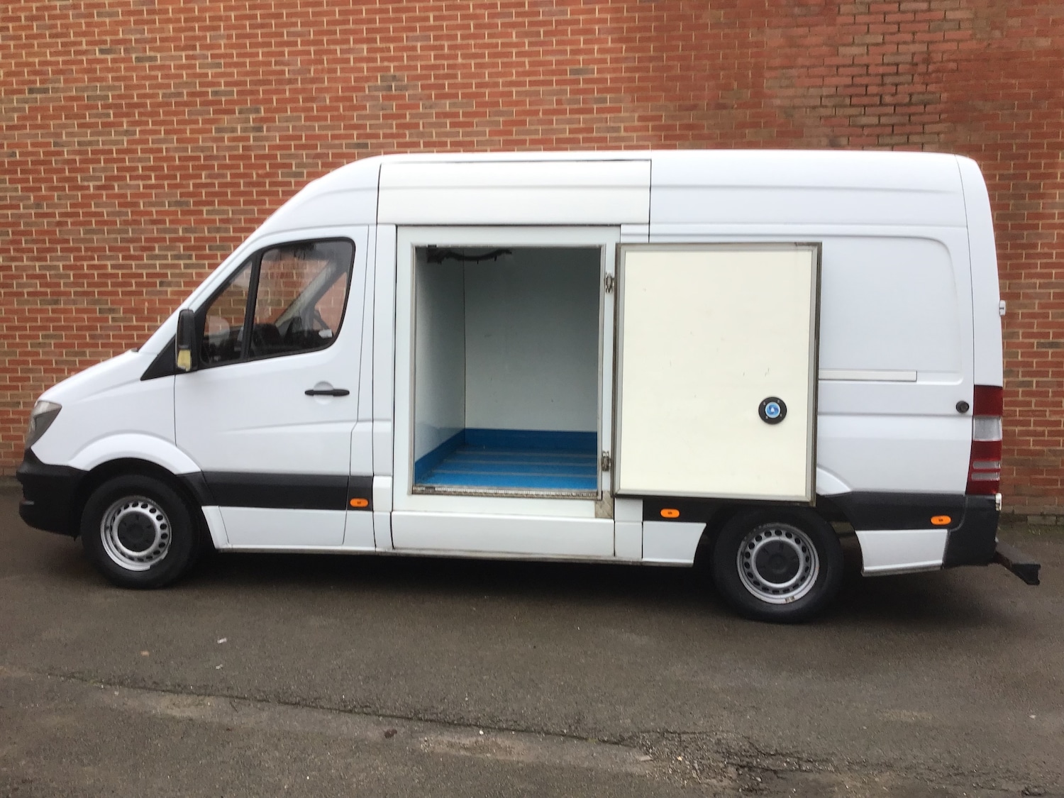 Used Mercedes-Benz Sprinter 2014 for sale - 77363785: Photo 5