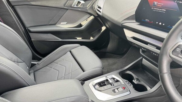 Used BMW 1 Series 2024 for sale - 75566473: Photo 23