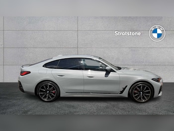 Used BMW 4 Series 2023 for sale - 79294800: Photo