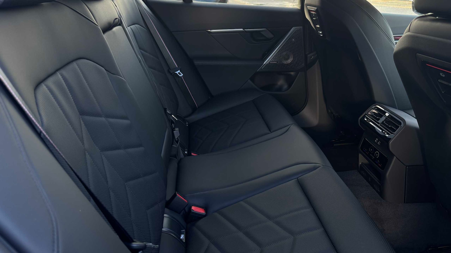 Used BMW i5 2025 for sale - 77134923: Photo 8