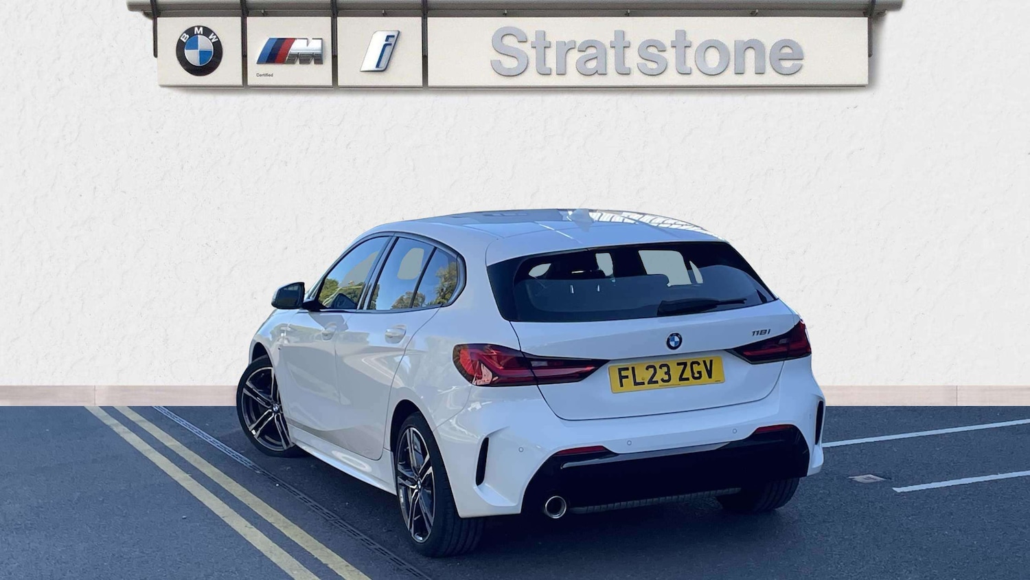 Used BMW 1 Series 2023 for sale - 76045089: Photo 2