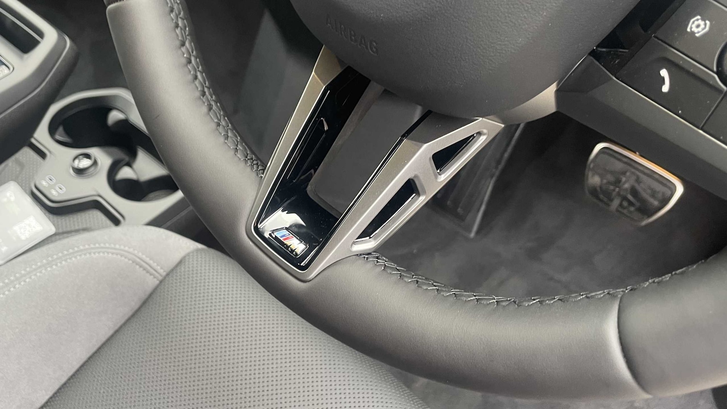 Used BMW iX 2025 for sale - 76272068: Photo 10